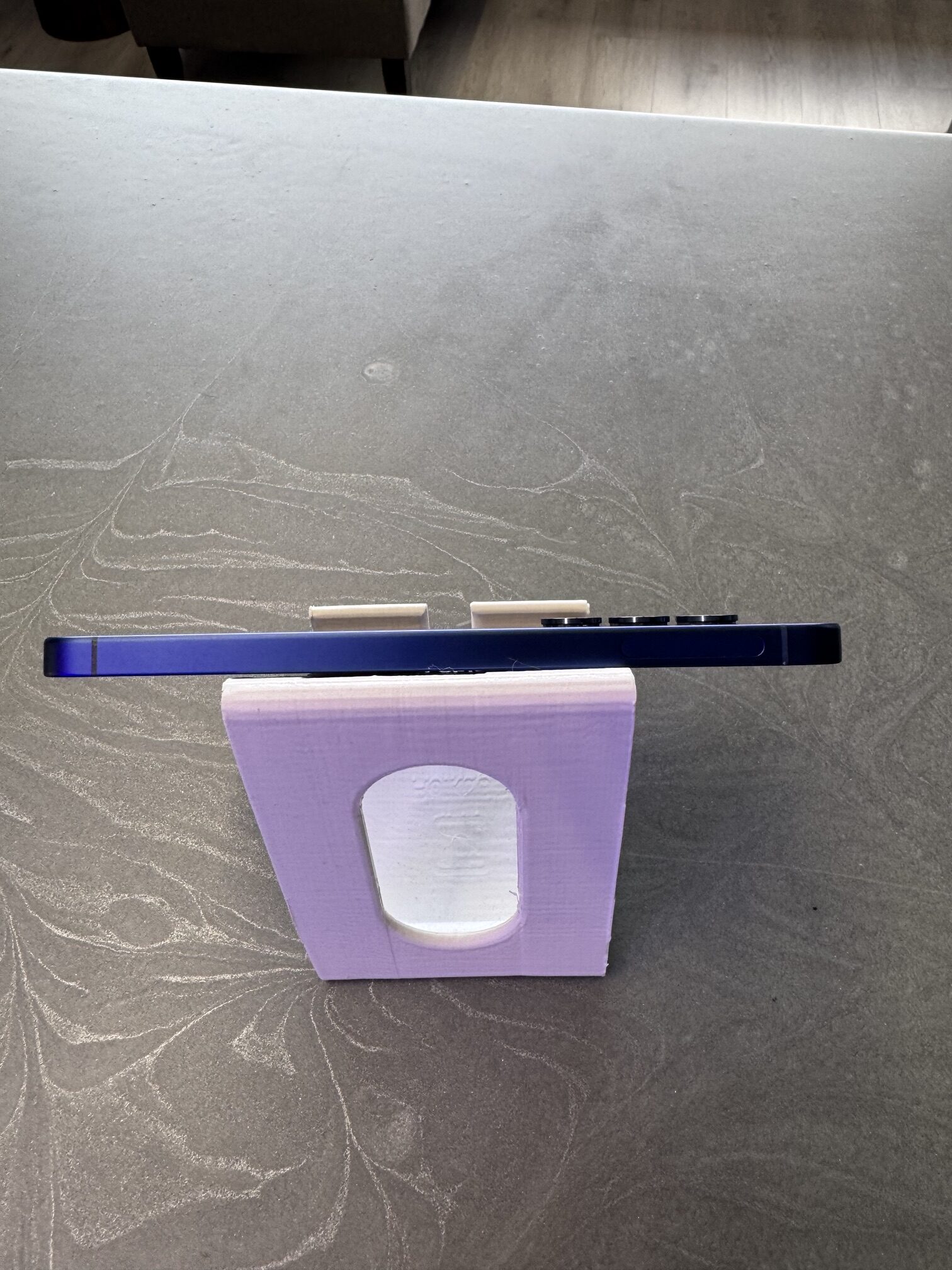 Samsung S25 128GB - Image 4